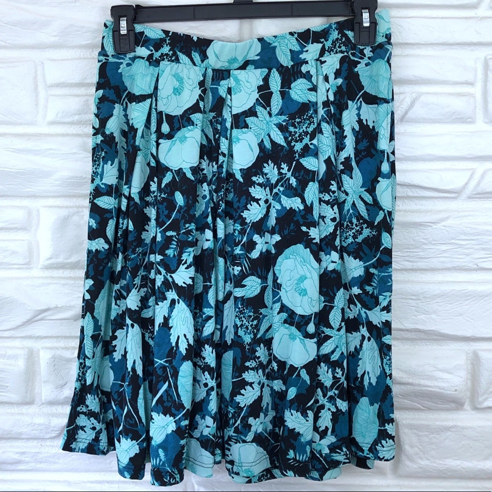 2XL LuLaRoe Madison skirt